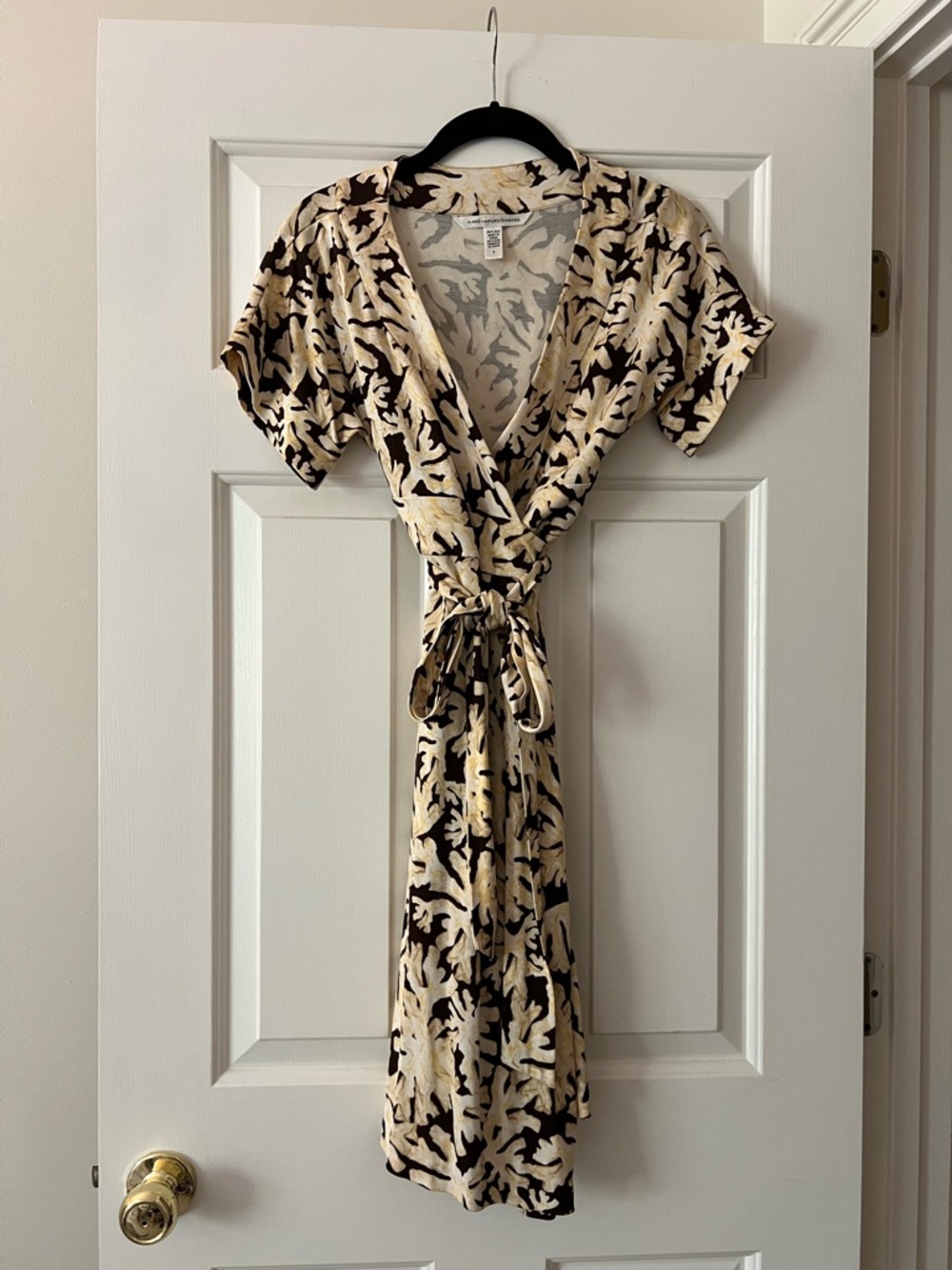Vintage DVF Diane Von Furstenberg Yellow and Brown Coral-Print Wrap Dress 2